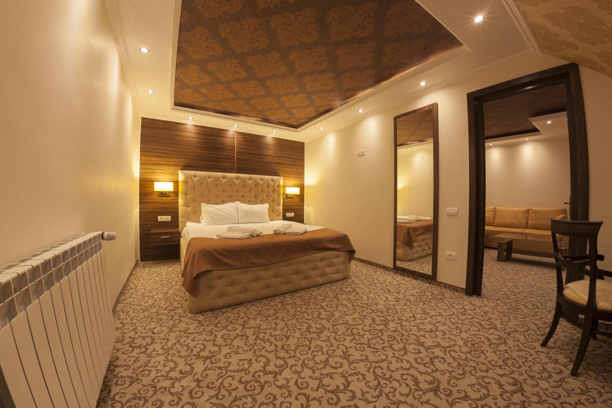 Allegria Hotel ألبا يوليا الغرفة الصورة