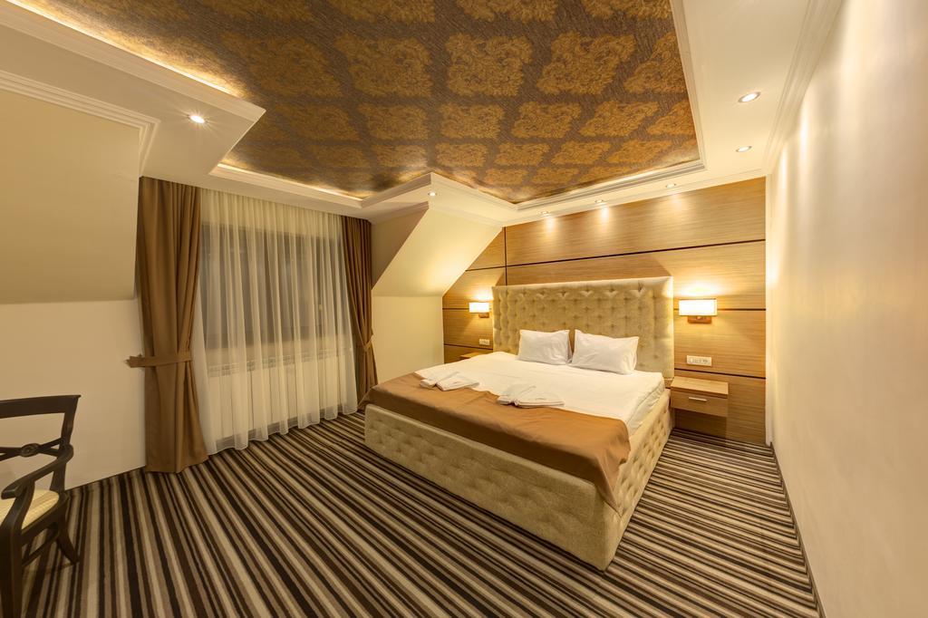 Allegria Hotel ألبا يوليا الغرفة الصورة