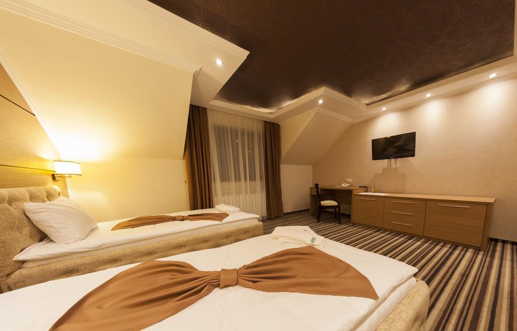 Allegria Hotel ألبا يوليا الغرفة الصورة